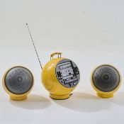 Weltron, Japan, Stereo-Kassettenrecorder '2004' mit zwei Lautsprechern '2003', 1970 (Entwurf)