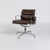 Charles Eames; Ray Eames, Armlehnstuhl 'Soft Pad Chair', 1969 (Entwurf)