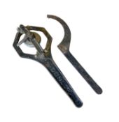Pre-war Rolls-Royce Phantom wheel spanner and a similar wheel disc remover (2)