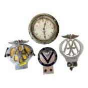 Vintage Smiths car clock and three car badges (4)