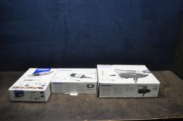 THREE DREMEL POWER TOOLS (FACTORY RETURNED ITEMS, BUYER BEWARE) comprising of a 3000 and Fortiflex