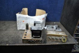 A VINTAGE LEAK 'POINT ONE' 12W VALVE AMPLIFIER, a Varislope Mk2 per amp and four loose valves (all