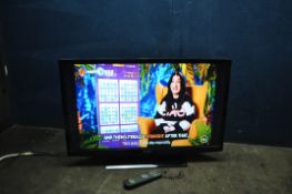 A BUSH DLED32165HD 32in TV with remote and wall bracket (PAT pass and working)