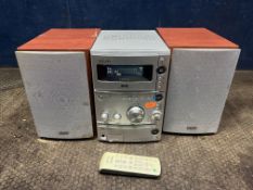 A SONY CMT-CPZ1 DAB MINI HI FI with matching speakers and remote (PAT pass and working) (4)