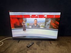 A SAMSUNG QE43Q65BAU 43in SMART TV with remote (PAT pass and working)