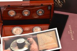 THE ROYAL MINT 2017 GOLD SOVEREIGN FIVE COIN COLLECTION consisting of a quarter-sovereign, half-