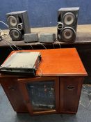 A CHERRY WOOD HI FI CABINET CONTAINING A SONY MHC-RG60 MINI HI FI with a Sony Minidisc player and