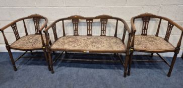 AN EARLY 20TH CENTURY THREE PIECE SALON SUITE, comprising a two seater sofa, width 104cm x depth