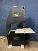 AN ELU EBS3401 A1 BAND SAW, with safety key, a 38cm x 38cm table and 31cm throat, total height