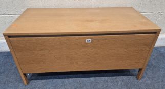 A MEREDEW LIGHT OAK BLANKET CHEST, width 92cm x depth 47cm x height 47cm, condition report: slight