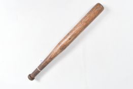 VINTAGE TURNED WOOD TRUNCHEON OR CLUB, it is smooth all over, it has a turned wooden pommel, the