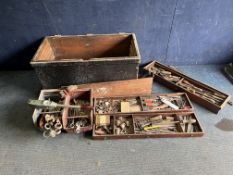 A VINTAGE PINE CARPENTERS TOOLBOX CONTAINING AUTOMOTIVE AND ENGINEERING TOOLS including a MHH torque