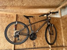 A RALEIGH GENTS MOUNTAIN BIKE, with 21-speed Shimano gears and a 16in frame