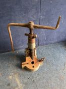 A VINTAGE NORTON FLY PRESS, constructed in cast iron, total height 75cm. Condition Report: rusty but