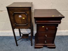 AN EARLY 20TH CENTURY MAHOGANY SINGLE DOOR POT CUPBOARD, 33cm squared x height 78cm, along with a