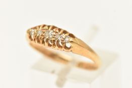 AN EARLY 20TH CENTURY 18CT GOLD DIAMOND FIVE STONE RING, set with graduating old cut diamonds,