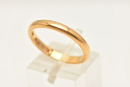 A 22CT GOLD WEDDING BAND, designed as a plain polished band, approx width of band 2.91mm, hallmarked