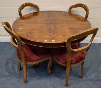 A REPRODUCTION ITALIAN CIRCULAR TABLE, raised on a single pedestal with four legs, diameter 121cm
