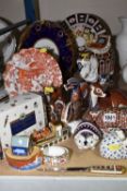 SEVENTEEN PIECES OF ROYAL CROWN DERBY to include rabbit, hedgehog, aardvark, two deer's, dragon,