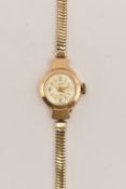 A 9CT YELLOW GOLD LADIES 'STAYTE' WRISTWATCH, hand wound movement, round dial signed 'Stayte', baton
