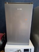 A FRIDGEMASTER MUR4894ES UNDER COUNTER FRIDGE with icebox (PAT pass and working at 0 degrees)