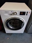 A HOTPOINT 8KG MM11846WC WASHING MACHINE (PAT pass, spin cycle run but not tested any further)