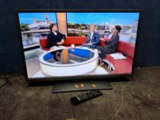 A MITCHELL AND BROWN JB-321811F DVD 32in SMART TV with remote (PAT pass and working)