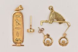 A SMALL ASSORTMENT OF JEWELLERY, to include a yellow metal Egyptian cartouche pendant, stamped