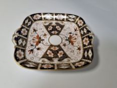 A ROYAL CROWN DERBY PORCELAIN SQUARE SERVING DISH IN THE 'DOUBLE DIAMOND' IMARI PATTERN, NO.2451, of
