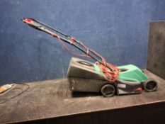A BOSCH ROTAK 320 ER ELECTRIC LAWN MOWER with collection box (PAT pass and working)