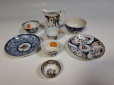 A GROUP OF CHINESE EXPORT PORCELAIN, mainly 18th century, comprising five small bowls of various