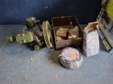 A VINTAGE TWIN CYLINDER COMPRESSOR MOTOR with Clarke pro spray gun and airline hosr (3) (UNTESTED)