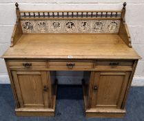 AN EARLY 20TH CENTURY ASH WASHSTAND, the raised back with seven John Moyr for Minton 'Shakespeare'