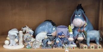 A GROUP OF VARIOUS DISNEY EEYORE FIGURES, comprising Walt Disney Showcase collection to include '