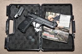 A CASED UMAREX PIETRO BERETTA GARDONE V.T. MOD.92 FS .177 CO2 AIR PISTOL, serial number