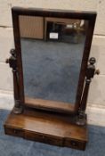 A GEORGIAN MAHOGANY DRESSING TABLE MIRROR, with twin turned uprights, on a breakfront base with
