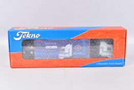 A BOXED TEKNO 1:50 SCALE COLLECTABLE MODEL TRUCK, Scania 143 with low loader trailer, The Irish