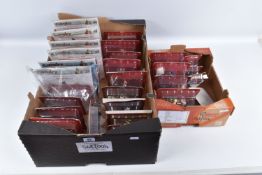 A QUANTITY OF SEALED DEL PRADO CAVALRY OF THE NAPOLEONIC WARS SERIES MOUNTED FIGURES, six are