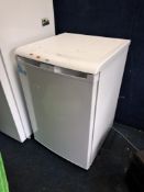 A BEKO UNDERCOUNTER FRIDGE (PAT passed and working at 5 degrees) Dimensions:55x56x85cm