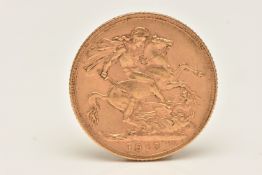 A GEORGE V FULL GOLD SOVEREIGN, dated 1913, approximate diameter 22.0mm, approximate gross weight