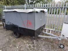 A SUNCAMP LIGHTWEIGHT COVERED TRAILER with painted polymer sides, a waterproof cover, a single axle,