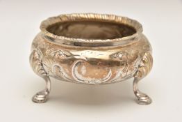 A VICTORIAN SILVER SALT, cauldron form salt with gadrooned rim, embossed floral pattern raised on