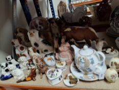 A COLLECTION OF ANIMAL-THEMED CERAMICS, to include a Beswick Connoisseur Collection Hereford Cow and