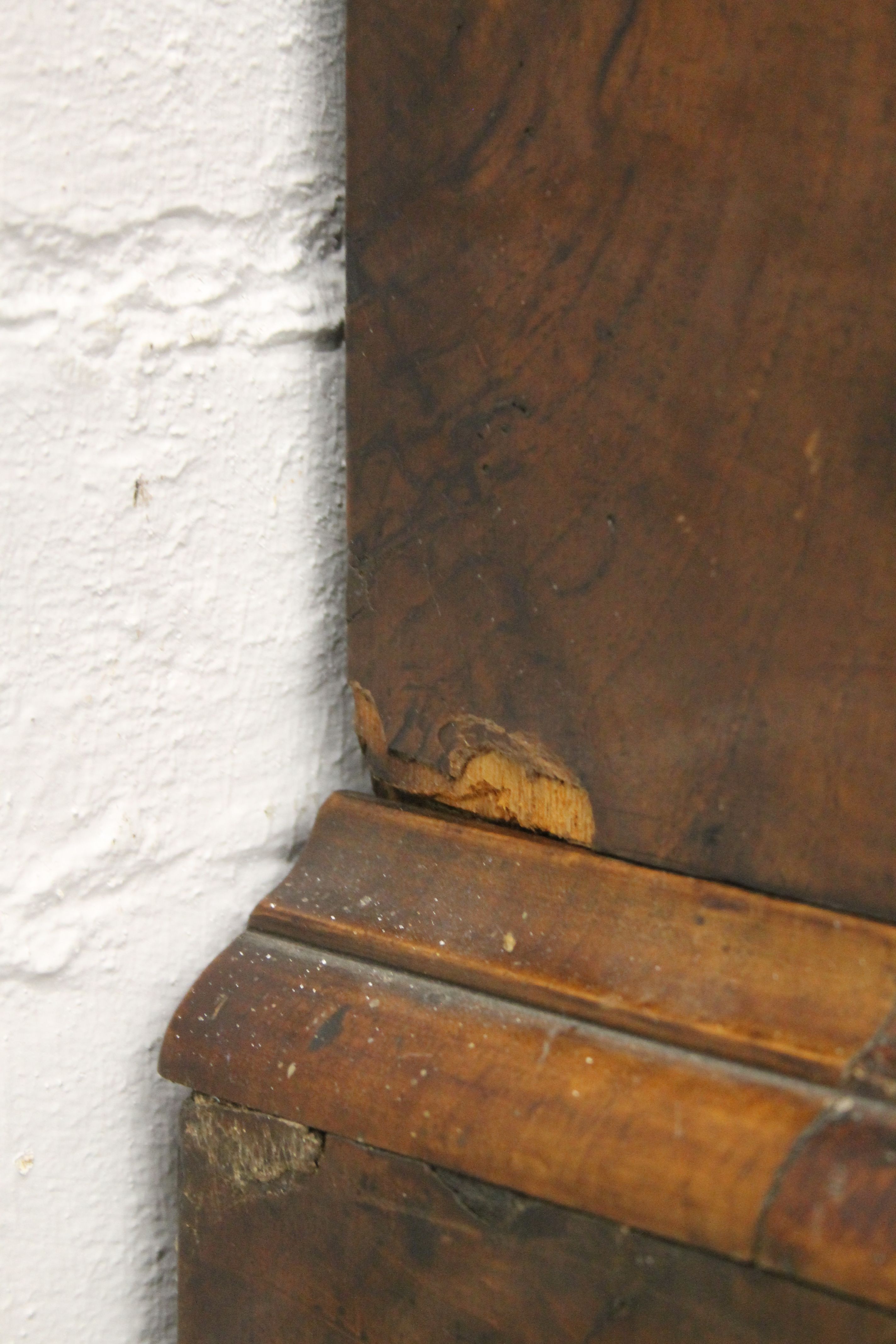 An 18th century walnut chest on chest. 103 cm wide x 180 cm high. - Image 10 of 14