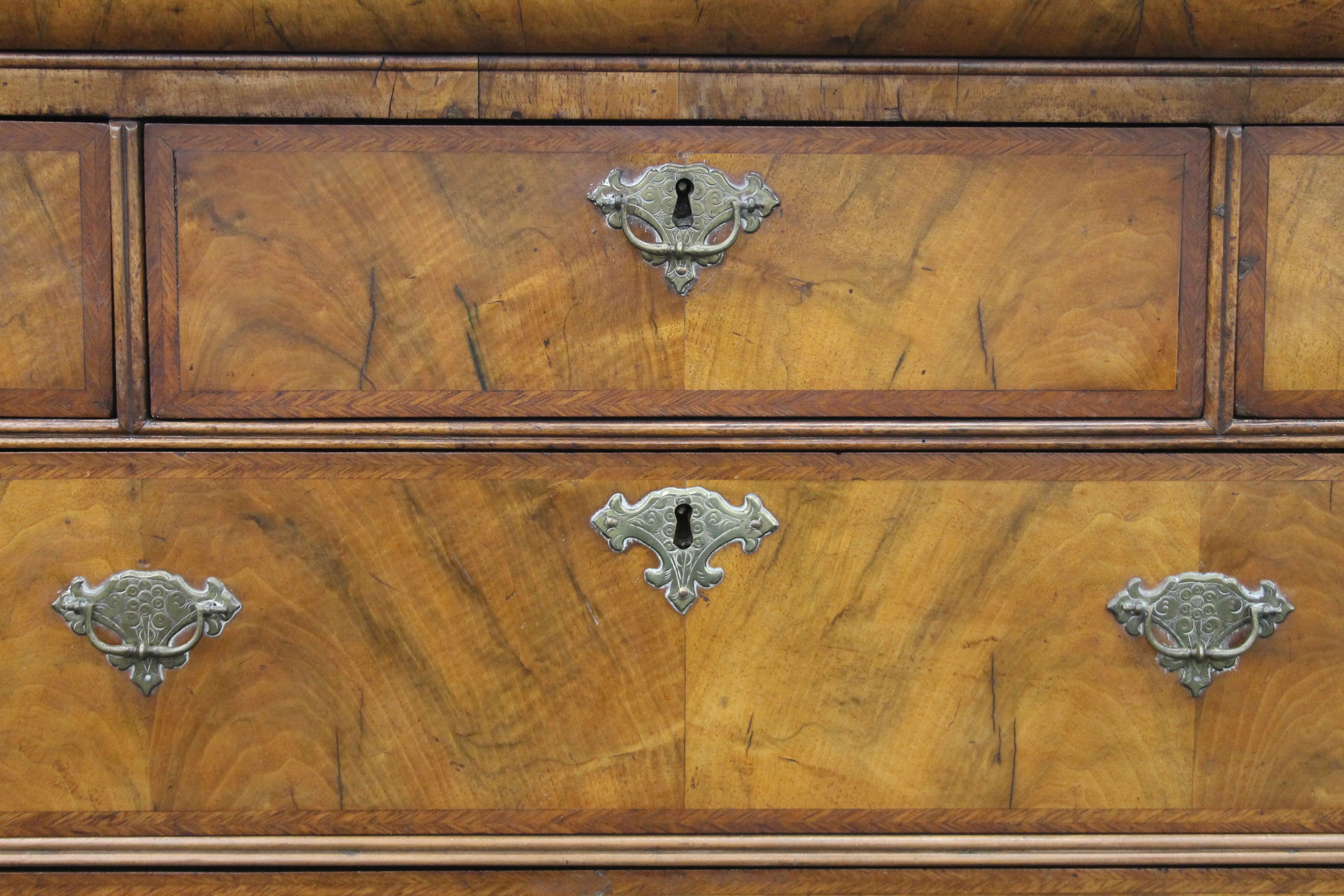 An 18th century walnut chest on chest. 103 cm wide x 180 cm high. - Image 8 of 14