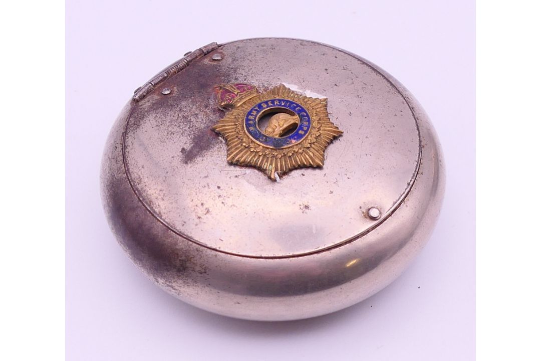 Two tobacco tins, - Image 2 of 11