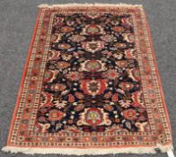 A Persian handmade Varamin rug. 152 x 106 cm.