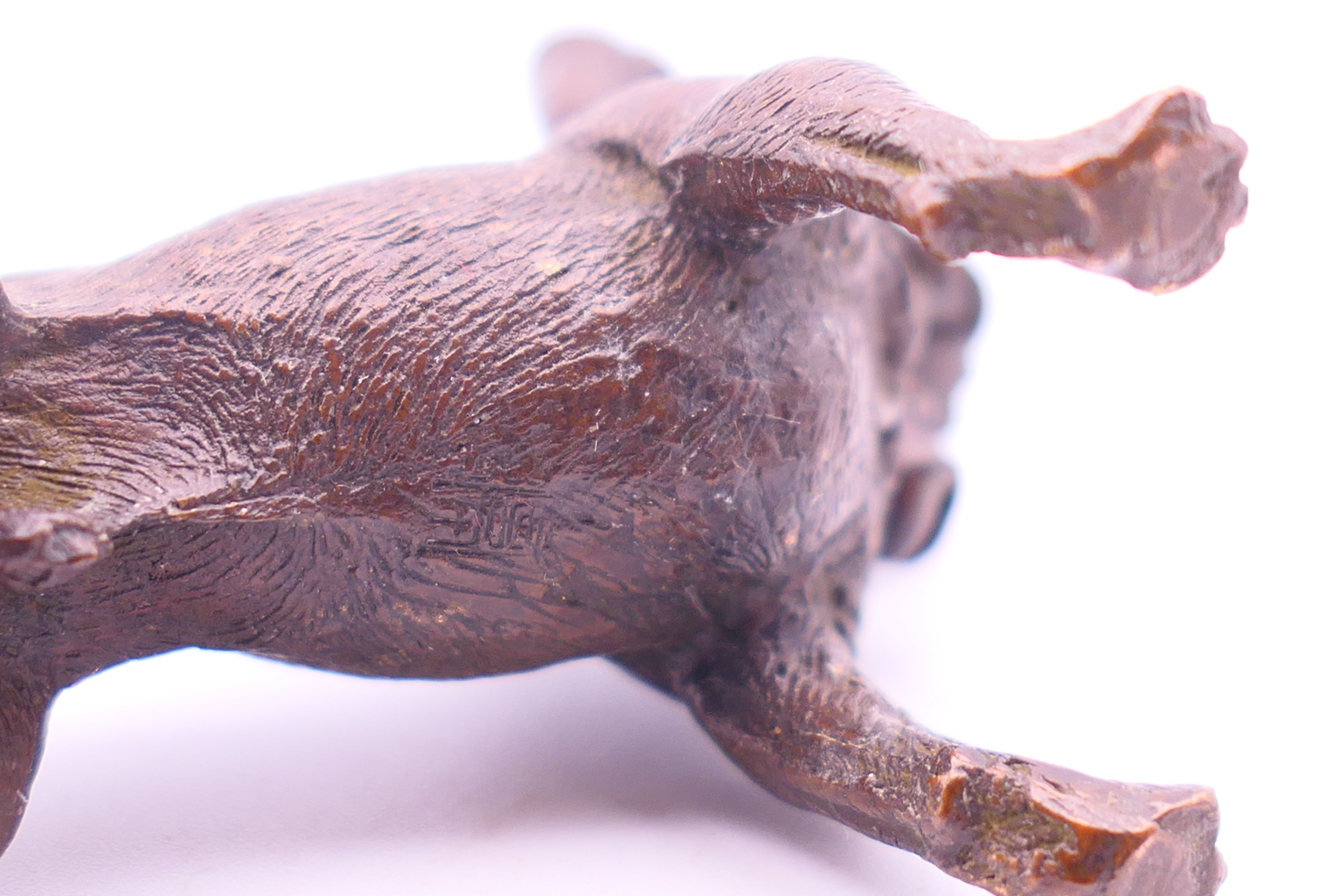 A bronze of a French bulldog. 7 cm long. - Image 5 of 5
