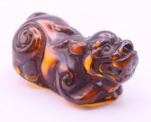 A dog-of-fo. 7 cm long.