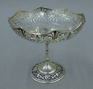 A pierced silver tazza. 15 cm high. 257.4 grammes.